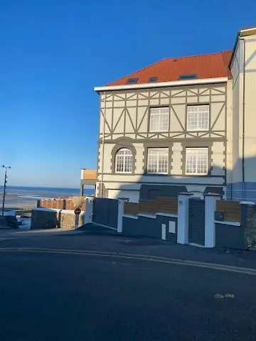 Villa" Le Relais " Sur La Digue De Wimereux